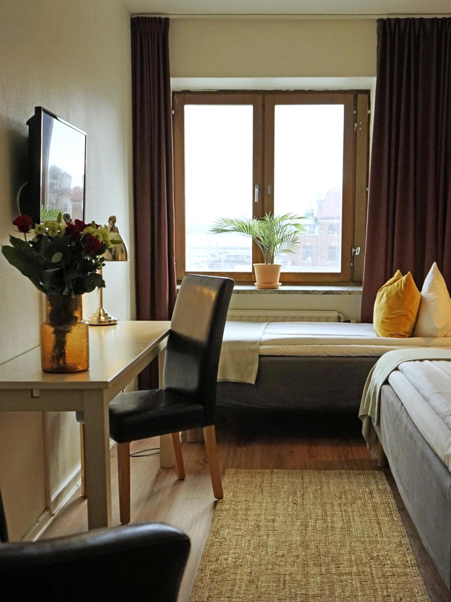 Hotel ลือเซชิล ภายนอก รูปภาพ